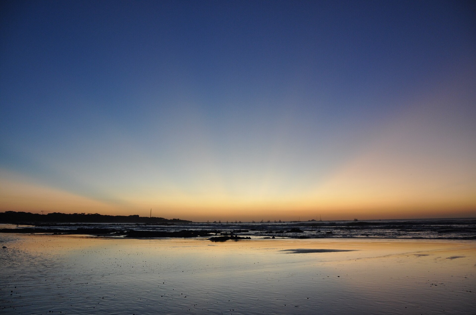 Dusk over the bay at Playa Tamarindo